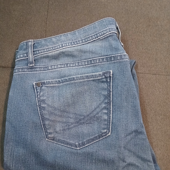 Simply Vera Vera Wang Denim Jeans Size 6 - Picture 3 of 13